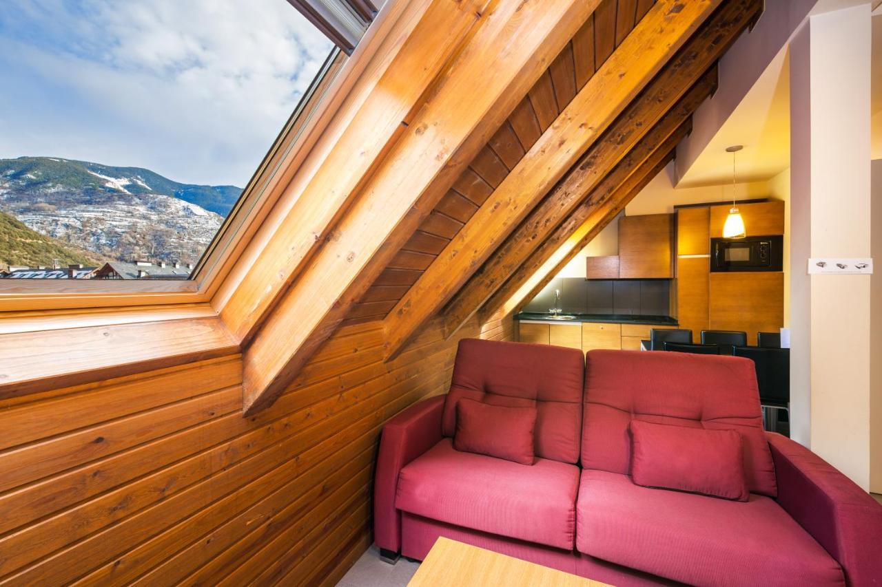 Apartaments Trainera Esterri d'Àneu Kültér fotó