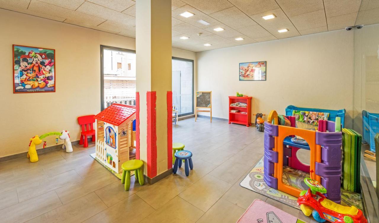 Apartaments Trainera Esterri d'Àneu Kültér fotó